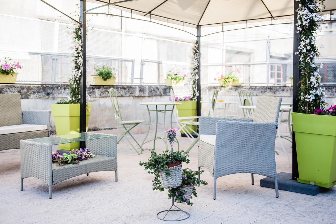 Bellaqua Bed & Breakfast Catania Bagian luar foto