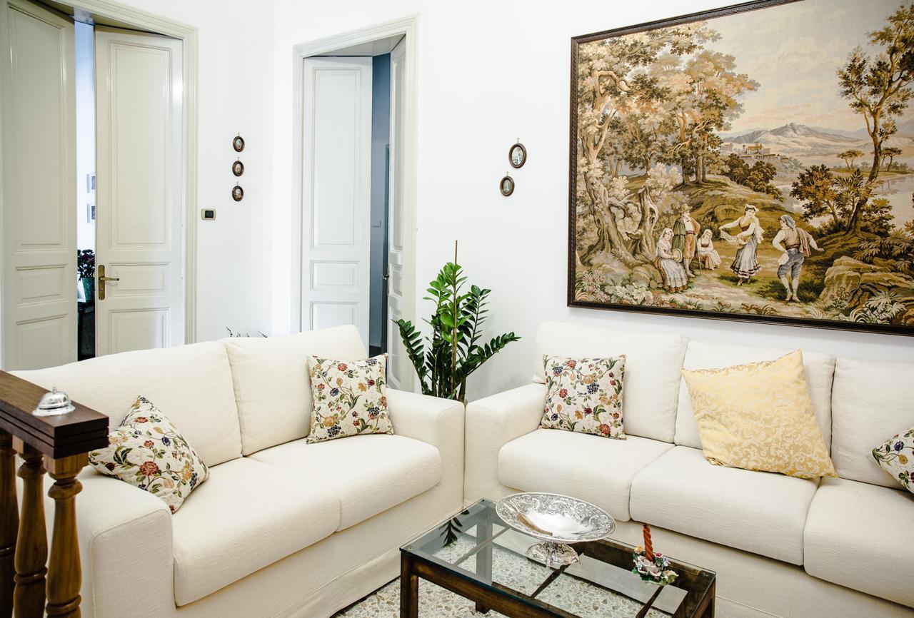 Bellaqua Bed & Breakfast Catania Bagian luar foto