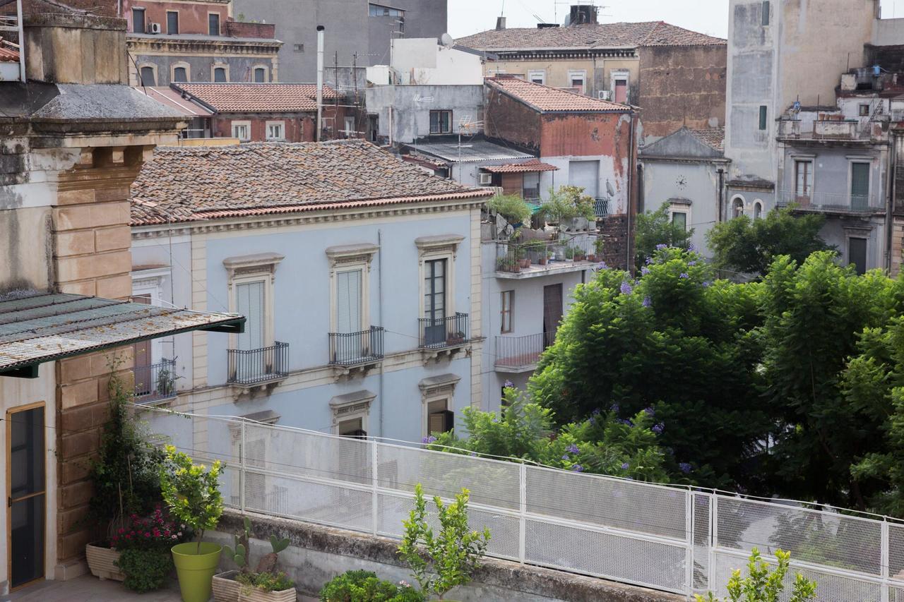 Bellaqua Bed & Breakfast Catania Bagian luar foto