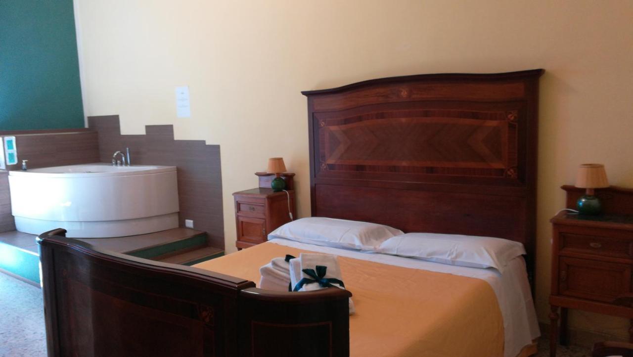 Bellaqua Bed & Breakfast Catania Bagian luar foto